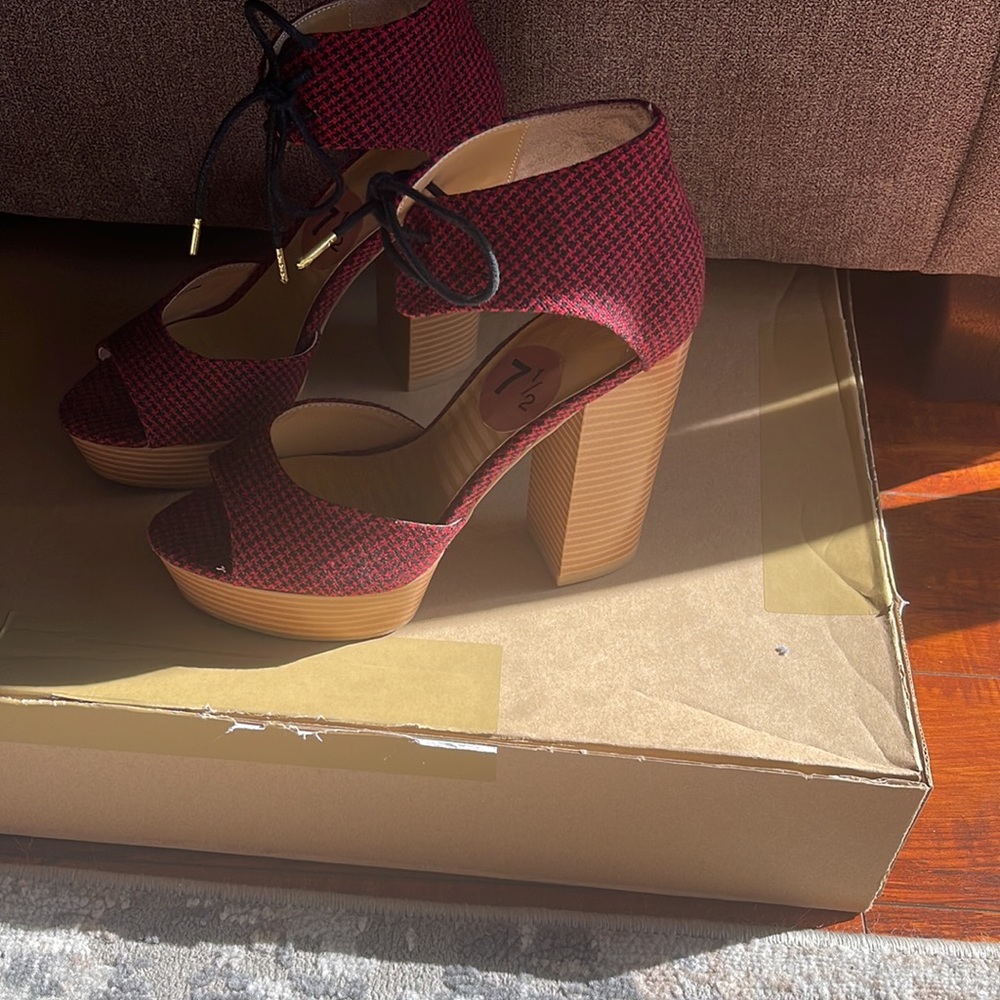 Plaid Block Heels DV by Dolce Vita - Picture 2 of 6